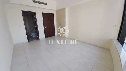 A fantastic and well maintained 1BHK apt. near Dubai Metro A fantastic and well maintained 1BHK apt. near Dubai Metro