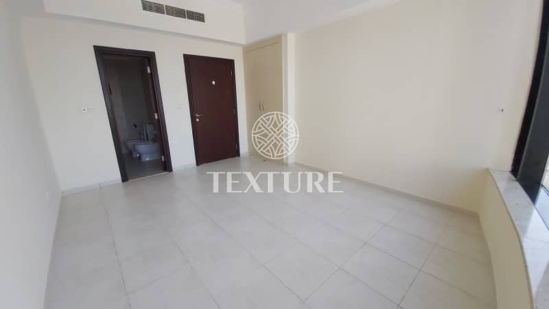 A fantastic and well maintained 1BHK apt. near Dubai Metro A fantastic and well maintained 1BHK apt. near Dubai Metro