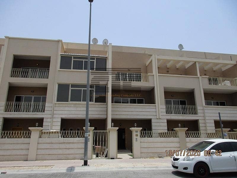 Triplex townhouse Four Bedrooms Mulberry Park Triplex townhouse Four Bedrooms Mulberry Park