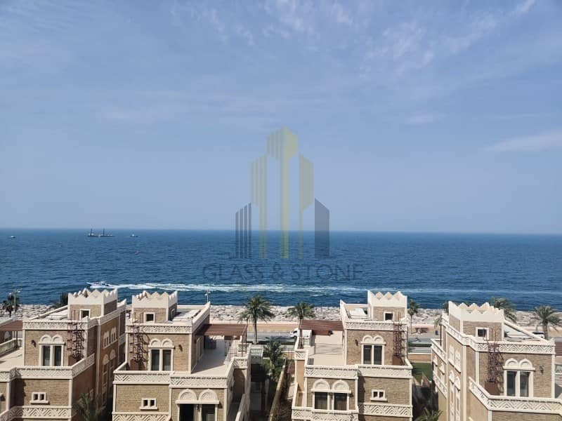 Luxurious Balqis  3BR+Maid's - Sea View Brand New