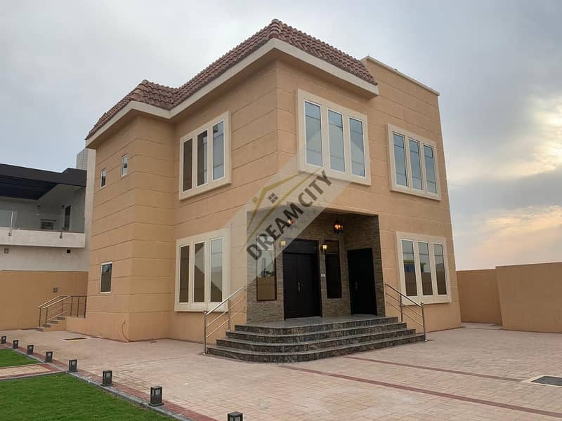 Villa for rent does not rent a new first inhabitant of the neighbor's street directly finishing Super Deluxe area of 10,000 feet