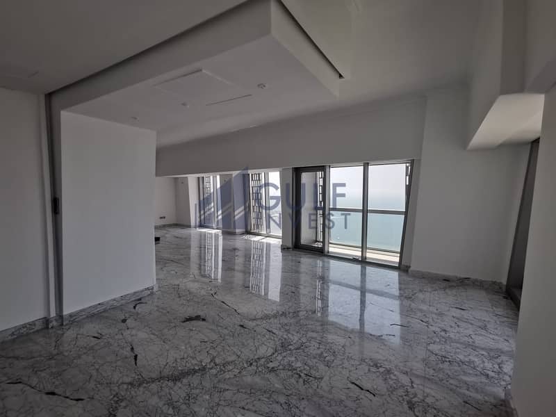 LARGE ULTRA MODERN BRIGHT 4 BR WITH PANORAMIC VIEW