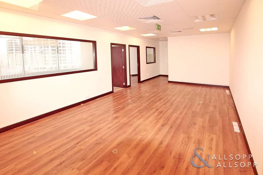 Newly Full Fitting | Partitioned | Vacant Newly Full Fitting | Partitioned | Vacant
