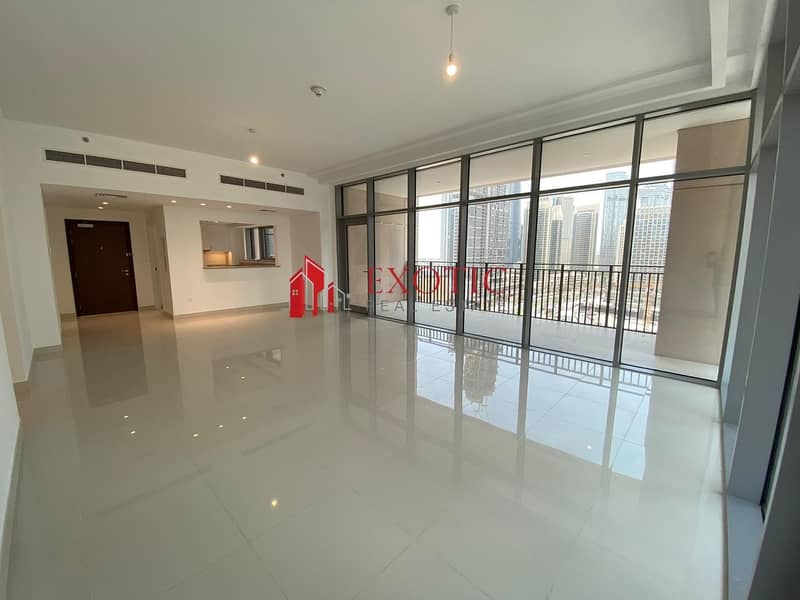 Stunning 3 Bedroom Apartment  in BLVD Crescent Tower !