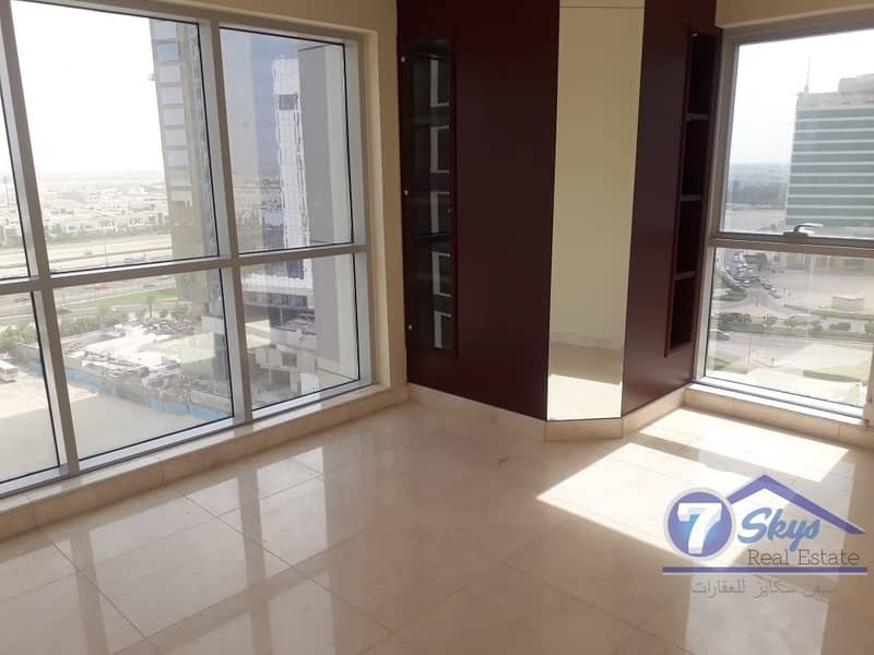 Unfurnished 1 BR in Safeer Tower 2 Business Bay