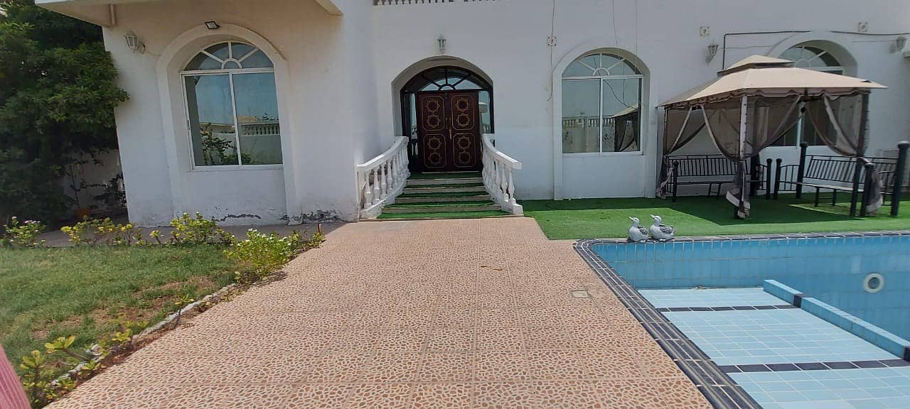 Huge & beautiful double story 6 bedroom hall villa for rent in Sharqan