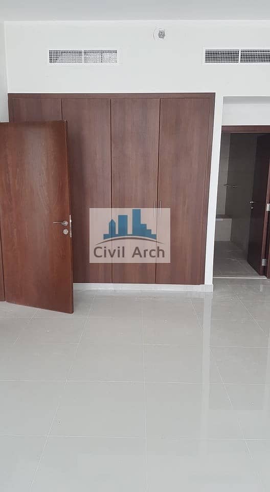 11 FULL SEA VIEW STUNNING 3BHK WITH BALCONY