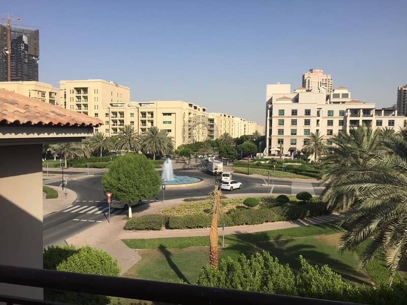 BREATH TAKING VIEW WITH BIG BALCONY AND LAKE VIEW