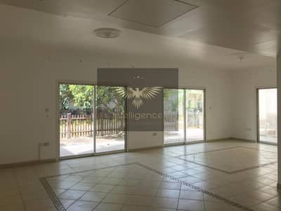 فیلا 4 غرف نوم للايجار في مدينة بوابة أبوظبي (اوفيسرز سيتي)، أبوظبي - Perfectly Priced Modified Layout Villa! فیلا 4 غرف نوم للايجار في مدينة بوابة أبوظبي (اوفيسرز سيتي)، أبوظبي - Perfectly Priced Modified Layout Villa!