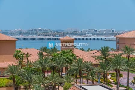 Best Lay Out | Sea view | 2 beds Partly Furnished Best Lay Out | Sea view | 2 beds Partly Furnished