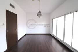 Beautiful 4 BR Villa with Maid Room Vacant
