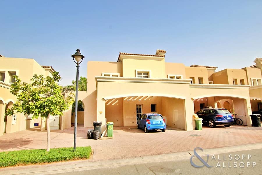 4 Bd | Landscaped | Opposite Swimming Pool