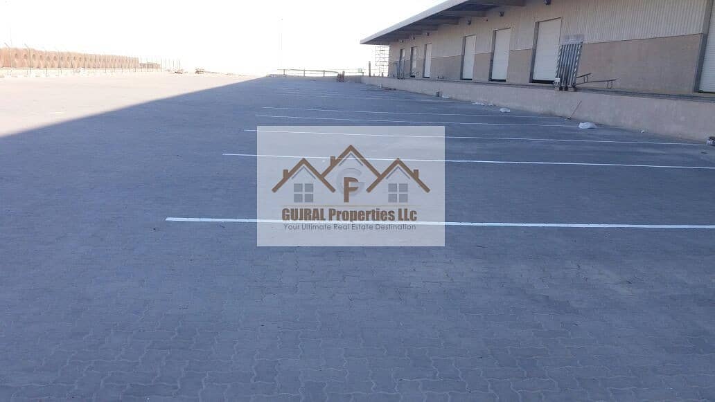 3 Chamber Warehouse for For Rent | Huge Space | JAFZA