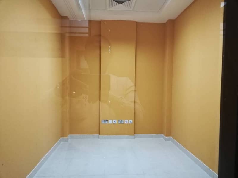 18 SQ. METERS CENTRAL A/C FURNISHED OFFICE ON CORNICHE
