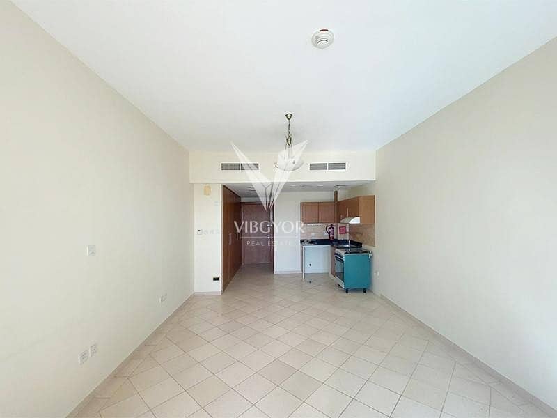 Vacant with Balcony and Parking | Affordable