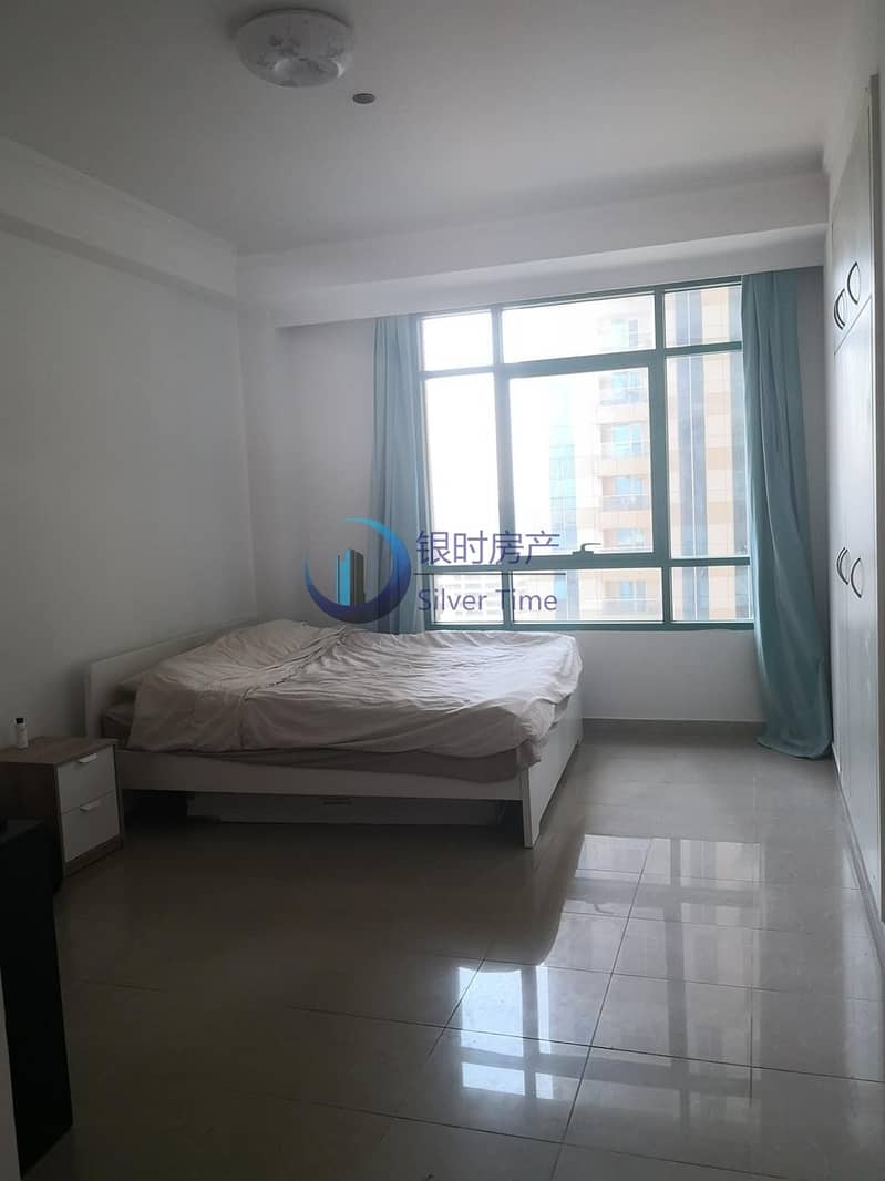 Beautifully furnished  apartment in tallest block in the world.