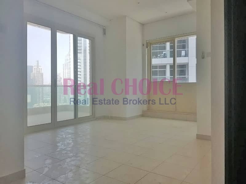 Stunning 2BR Apartment with Marina View