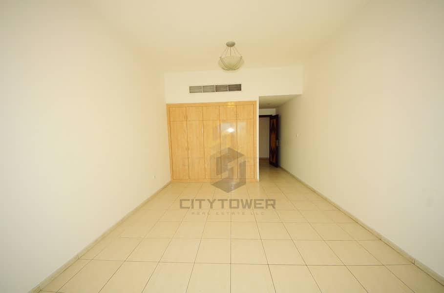 15 Big Layout 2 Bed with Maid's Room In Oud Metha