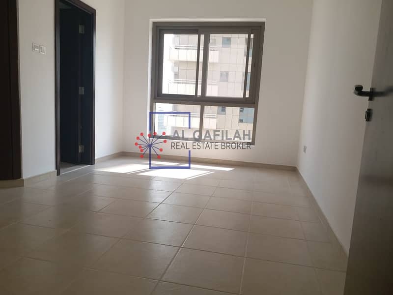 25 Bright Apartment | Balcony | All Amenities | Near Metro