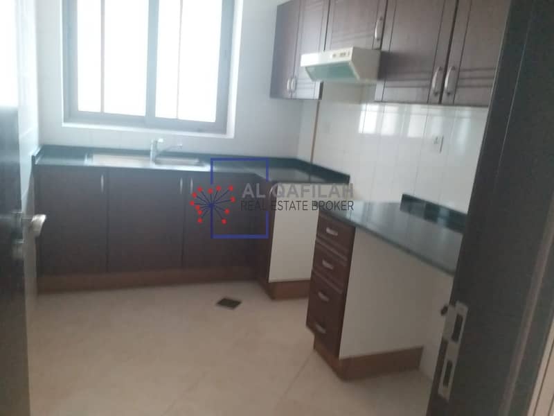 27 Bright Apartment | Balcony | All Amenities | Near Metro