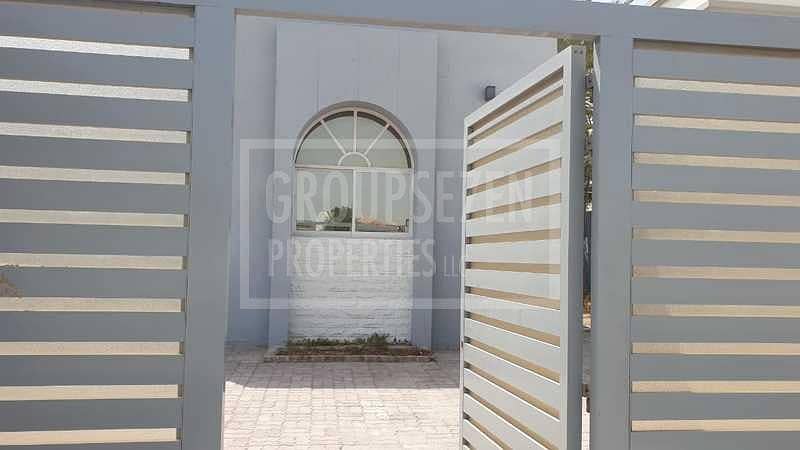 12 Beautiful 4 Bedroom Villa for Rent in Umm Al Sheif