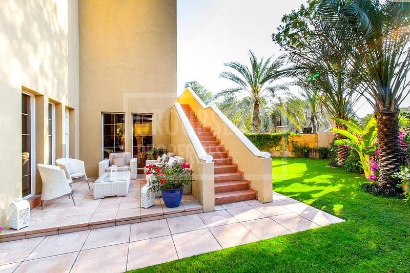 4 Stunning 3 Bedroom Villa for Rent in Al Sufouh