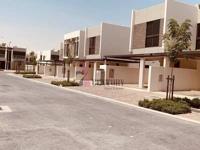 Urgent Sale | 3 BR+M Villa in Brand new Cluster Urgent Sale | 3 BR+M Villa in Brand new Cluster