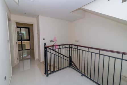 Best Deal! Lowest price! 3 BR+M Villa Best Deal! Lowest price! 3 BR+M Villa
