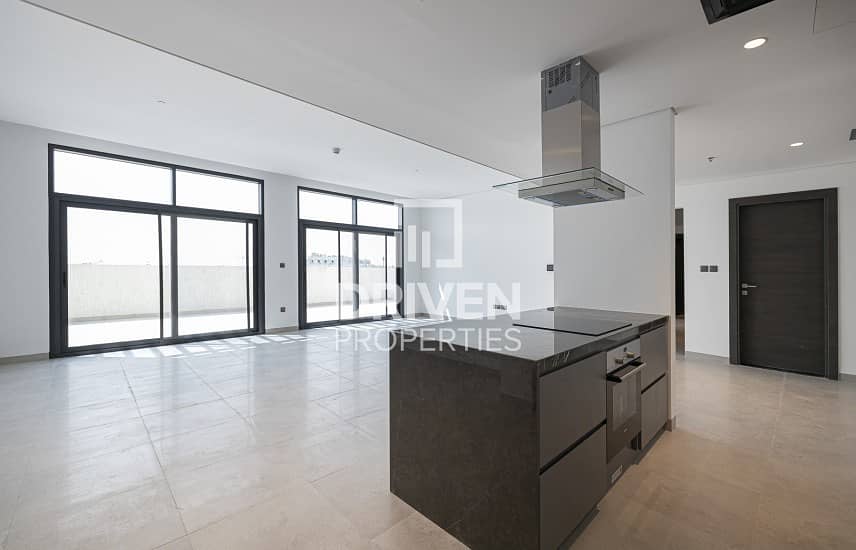 Brand New 3 Bed Penthouse with 1 Month Free Brand New 3 Bed Penthouse with 1 Month Free