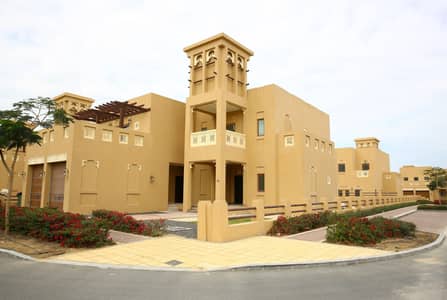 PERFECTLY DESIGNED | 5 BEDROOM VILLA | FOR SALE PERFECTLY DESIGNED | 5 BEDROOM VILLA | FOR SALE