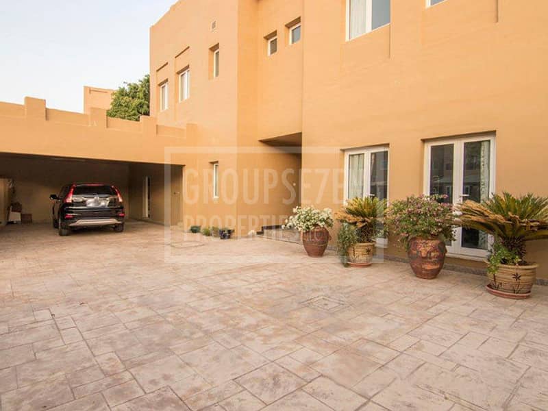 15 A great Hattan 5 Bedroom Villa for Sale The lakes