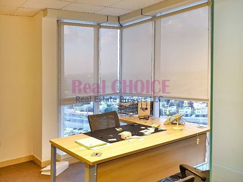 13 Furnished Office W/ 3 Partitions|Near To Metro