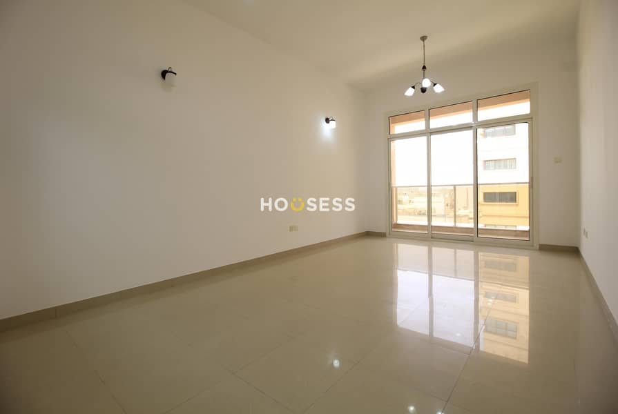 Bright Apartment | Great Location Bright Apartment | Great Location