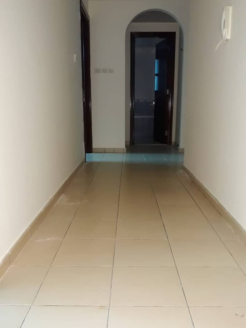 HOT DEAL: One - Bedroom Apartment With Storage And Basement Parking only 55 - K ! HOT DEAL: One - Bedroom Apartment With Storage And Basement Parking only 55 - K !