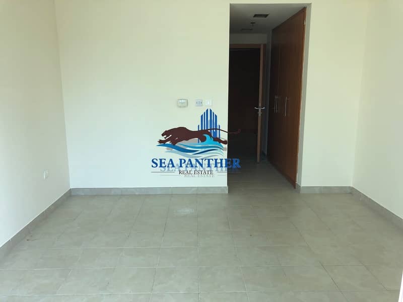 3 HUGE 1 BR | AED 58K | MADINA TOWER |