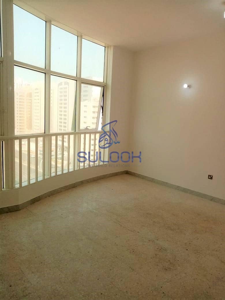 3 Spacious 3BHK apartment on Al Falah St : Reasonable Rent