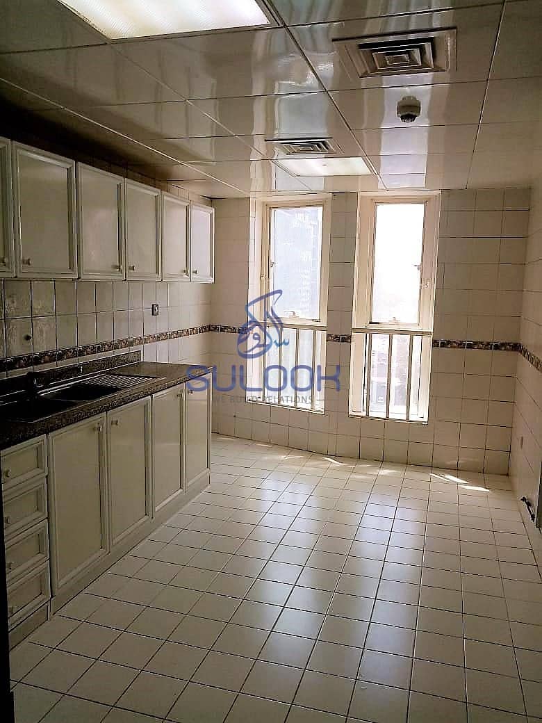 14 Spacious 3BHK apartment on Al Falah St : Reasonable Rent