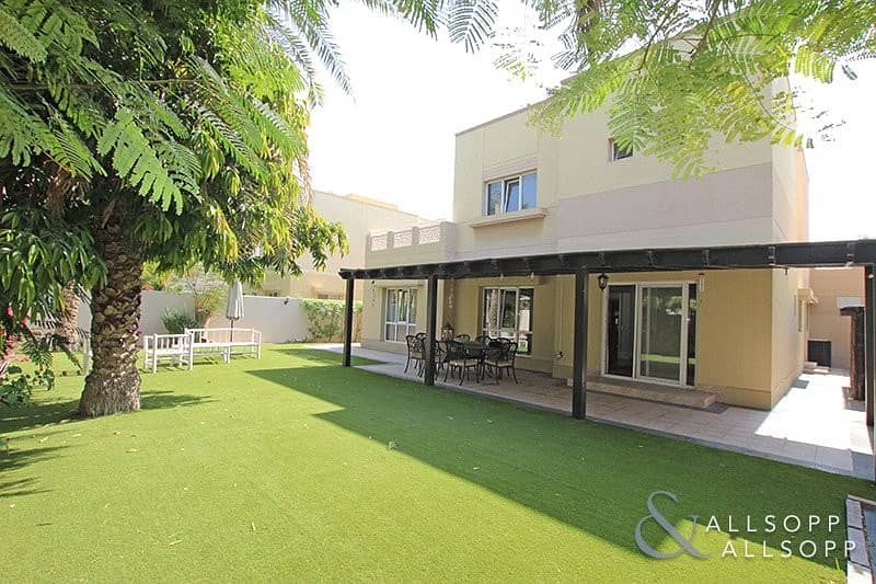 Largest 4 Bedroom | Backing Pool and Park