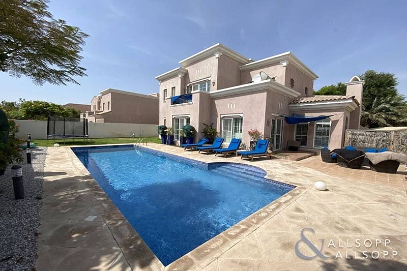 Exclusive | 4 Bed + Maids | Private Pool