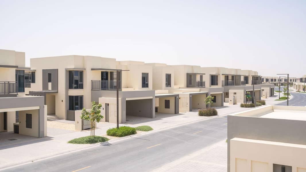 53 4 BR Townhouse on Greens Belt Type 3M @ Maple -Dubai Hills !!