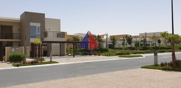3 Bed | Townhouse |Golf View l Urbana | For Rent and Sale 3 Bed | Townhouse |Golf View l Urbana | For Rent and Sale