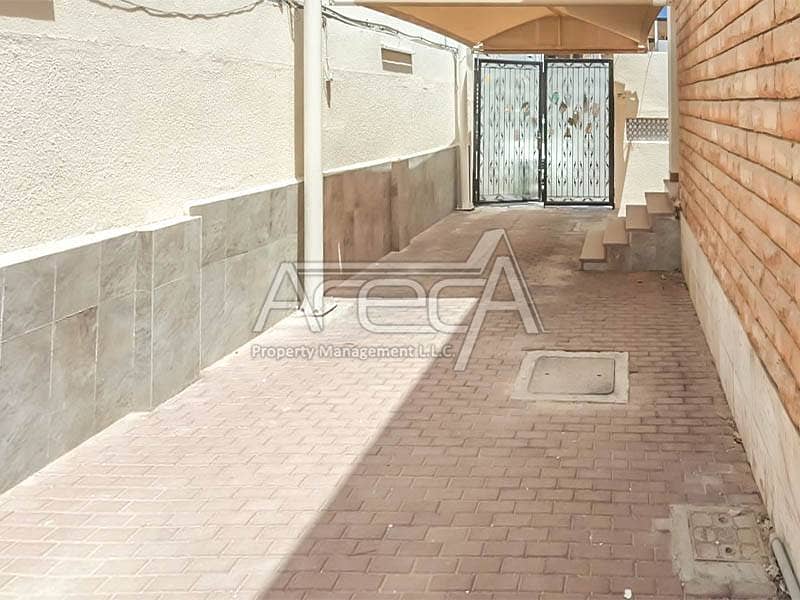 Deluxe 3 Bed Villa for Rent in Al Khalidiya Area