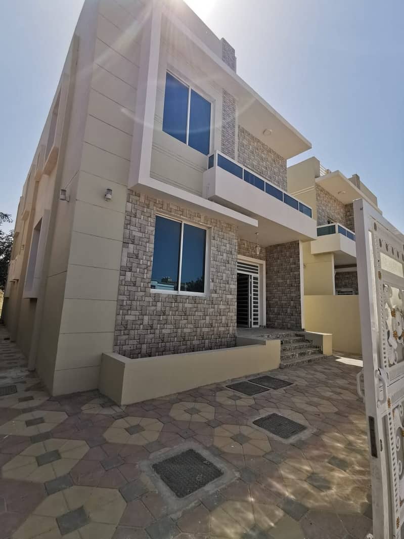 For rent villa in Al-Mwaihat easy entrance and exit on Sheikh Ammar Street