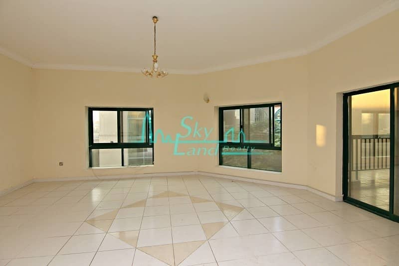 3 Spacious 3 bed with shared pool in Umm Suqeim 2