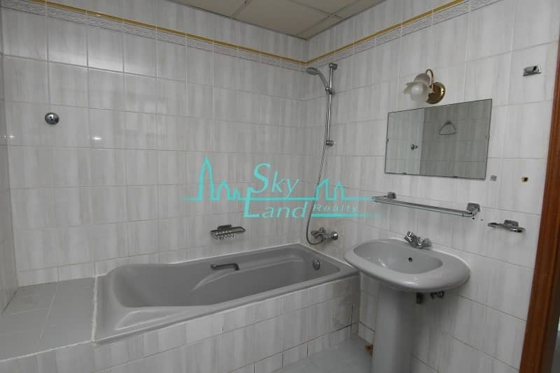 11 Spacious 3 bed with shared pool in Umm Suqeim 2