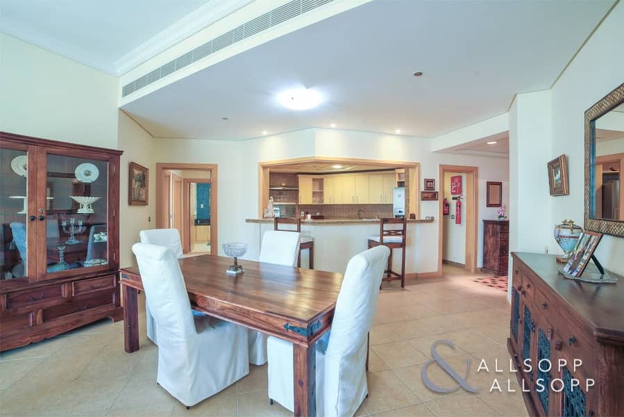 3 Bedroom | Great Condition | Direct Beach