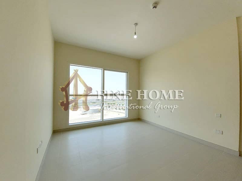 Splendid 2 Master Bedrooms Appartment with Maid room !