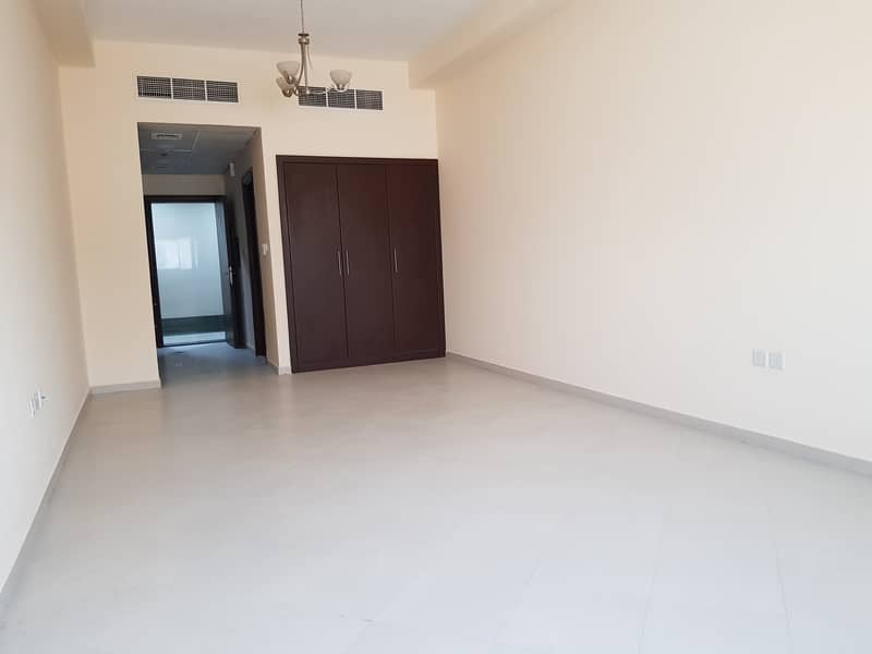 OUT CLASS STUDIO FLAT FOR RENT AT PRIME LOCATION @22K