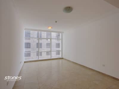 Spacious Apartment in Tallest Block of the World Spacious Apartment in Tallest Block of the World
