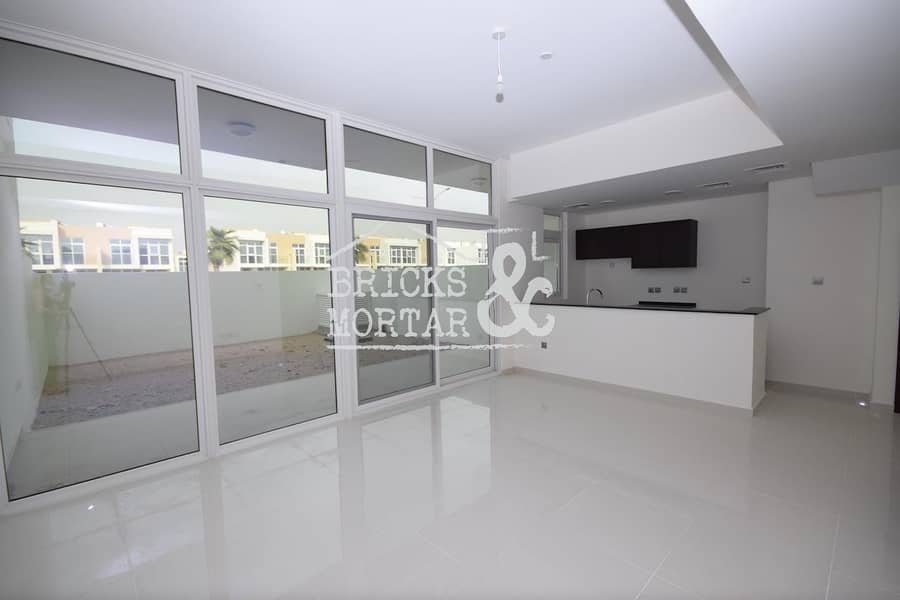 Brand New | Single Row | Spacious Brand New | Single Row | Spacious